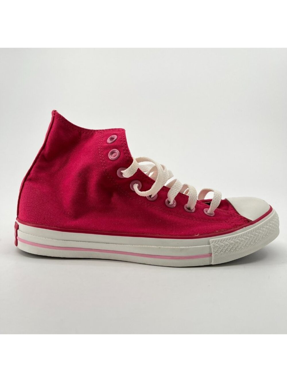 Converse Chuck Taylor All Star High Womens Size 9 Red Athletic Shoes Sneakers